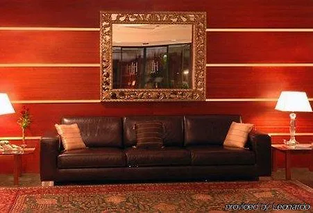 利欧拉酒店 酒店