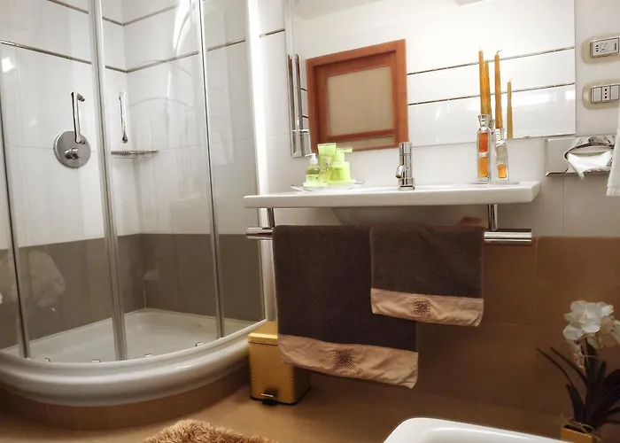 利欧拉酒店 4* 卡斯特罗齐耶罗