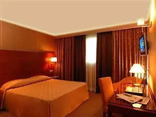 酒店 利欧拉酒店 4*